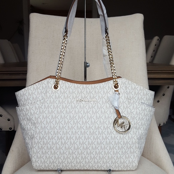 SOLD OUT NWT Michael Kors LG Chain shoulder Bag - Picture 3 of 7